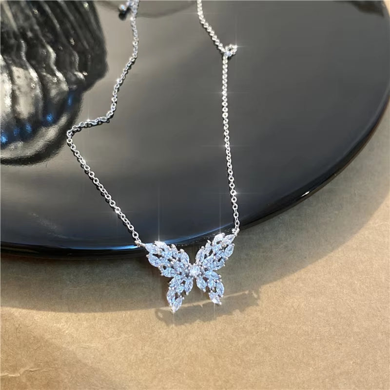 Ins Hot Sale Luxury Top Quality Butterfly Necklace for Women Romantic Bling Cubic Zircon Collar Delicate Kolye Jewelry Pendant